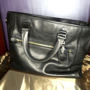 TUMI TOTE BAG